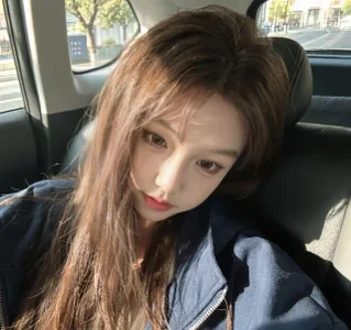 Luna--1 Public slika 3