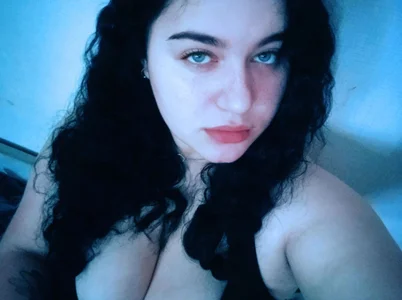 Margo_Demash Public Pic 5