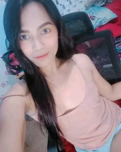 AsianQueenAlexaXx Simply Pretty Foto 2