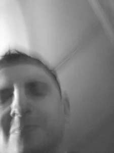 Alebeni Public зображення