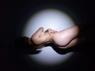 Alicia_x_art Dim light صورة واحدة|Alicia_x_art Dim light صورتان|Alicia_x_art Dim light  صور|Alicia_x_art Dim light  صورة