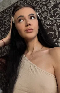 fit_leese kiss q slika