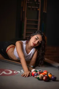 Karma_wallen Public Pic 4