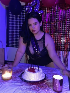 Emily_Taylor2 Happy birthday to me 🫶🏻✨ Pic