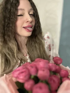 Kimsweet7 kullanıcısının My happy birthday 🥳 albümü -  6 fotoğraf