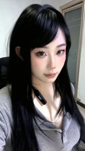 Nicole_QAQ Public Pic 2