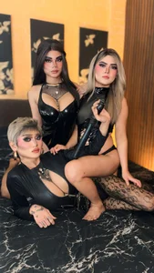 IndestructibleLily Sexy Queens! Pic 5