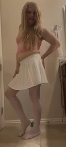 balad13 Late night photo shoot in miniskirt Foto 8