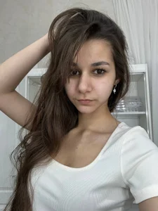 Bellamirror Public  3 снимка