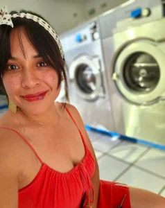 astridcollinsvip FALL IN LOVE WITH ME 🥰 Immagine 