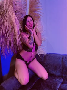 miarose_69 🌸 A Little Piece of My Charm Pic 7