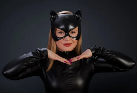 Chloe_Richardson Trick or eat me? Immagine  3