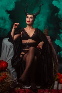 Layla_Sia Happy Halloween! Pic