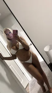 ComewithLexi Public Immagine 