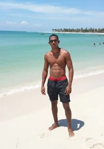 Júnior de Juniortedcv  2 Imagens