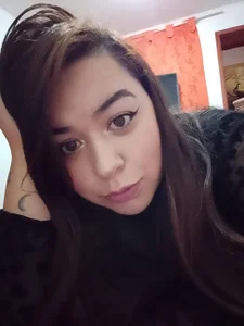 Nina_Laurent_ Public slika 2