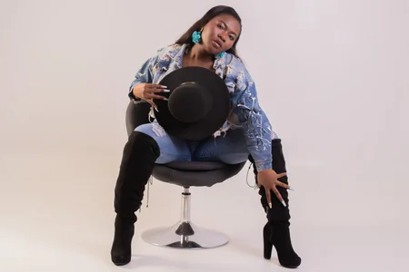 Ammyy_Brown Ammy Pic