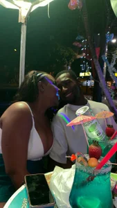 lujourpair Public Foto