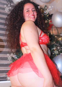 Valeria__soler I come to make your darkest Christmas wishes come true. Pic