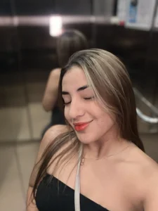 Bella-Saint YOUR FAVORITE GIRL ❤️ Kuva 4