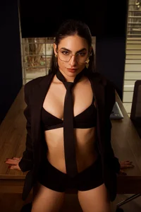 Zdjęcia AlmaWhitmore Ey boss, any job for this secretary?: 