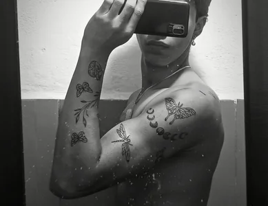 Lyonjared0 ABOUT ME slika