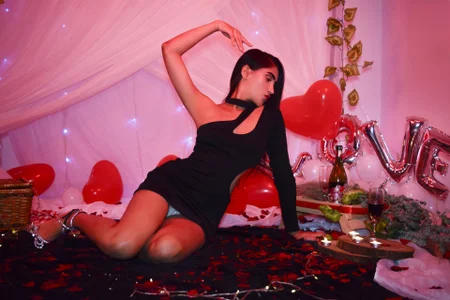 Meghan_stonne_ Valentines Day Pic