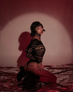 aa_lunit Reflections Pic 3