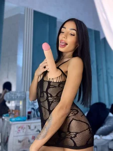 Vicky_luxe 😈 Poză 4