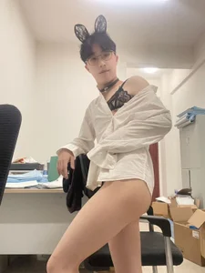 chenxiaoting 呆呆的 Pic 3