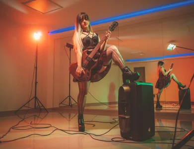 Charlotte_Myers rockstar Pic 5