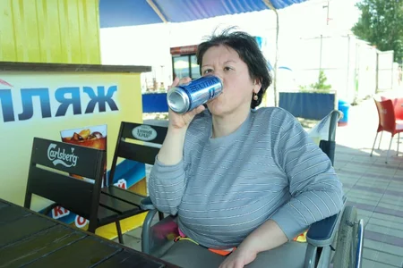 Afalina Public Foto 2