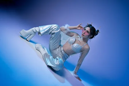 nini_love01 Passion of the future Pic