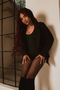 AriaFosterElegant & Sophisticated🤍图片 3