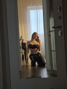 Public od Alice_Sweetiee  2 snímek