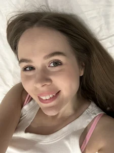 Nicole_Loving: Public ( 8 фото)