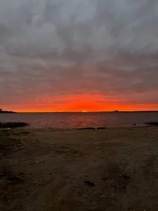 Which sunset is better? de OliviaOllins  2 photos