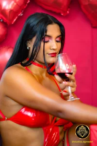 victoria_roussee San Valentínes❤️❤️🔥 Pic 3