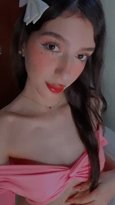 Emily-hottson LOOK AT ME ❤️‍🔥🍓 사진 5