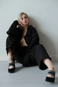 How do you like my black mood? 🖤 de CandyFever  7 Imagens