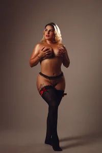 _carolina_fox Dressed like your favorite mistake😈🖤 Poză 7