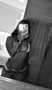 CharlotteGraay Hello guys👀🥵 Pic