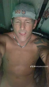 Notyaboytoy697469Nearly naked图片 2