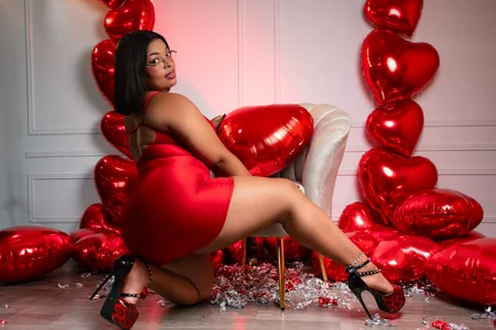 YazminJenner san valentine🥀💘  8টি ছবি