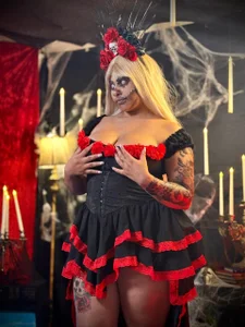 eva_daemon Lady of Skulls 💀👑 Pic 4