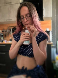 coy_girl_ It's me Pic