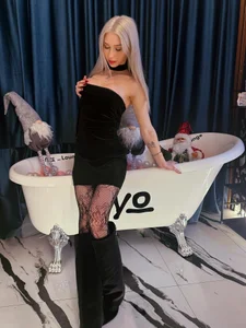 Yanna_miana: Public ( 3 фото)