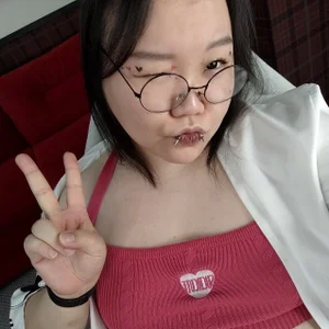 Kimi_Mon Public Pic 4