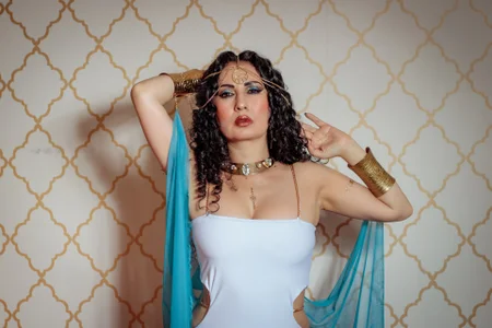 SamanthaAntolin happy halloween Sexy egyptian goddess 🍬👻 Pic 4