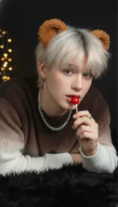 VladHellsing4 Bear boy! Rawr 🧸🐻 Bilde 2